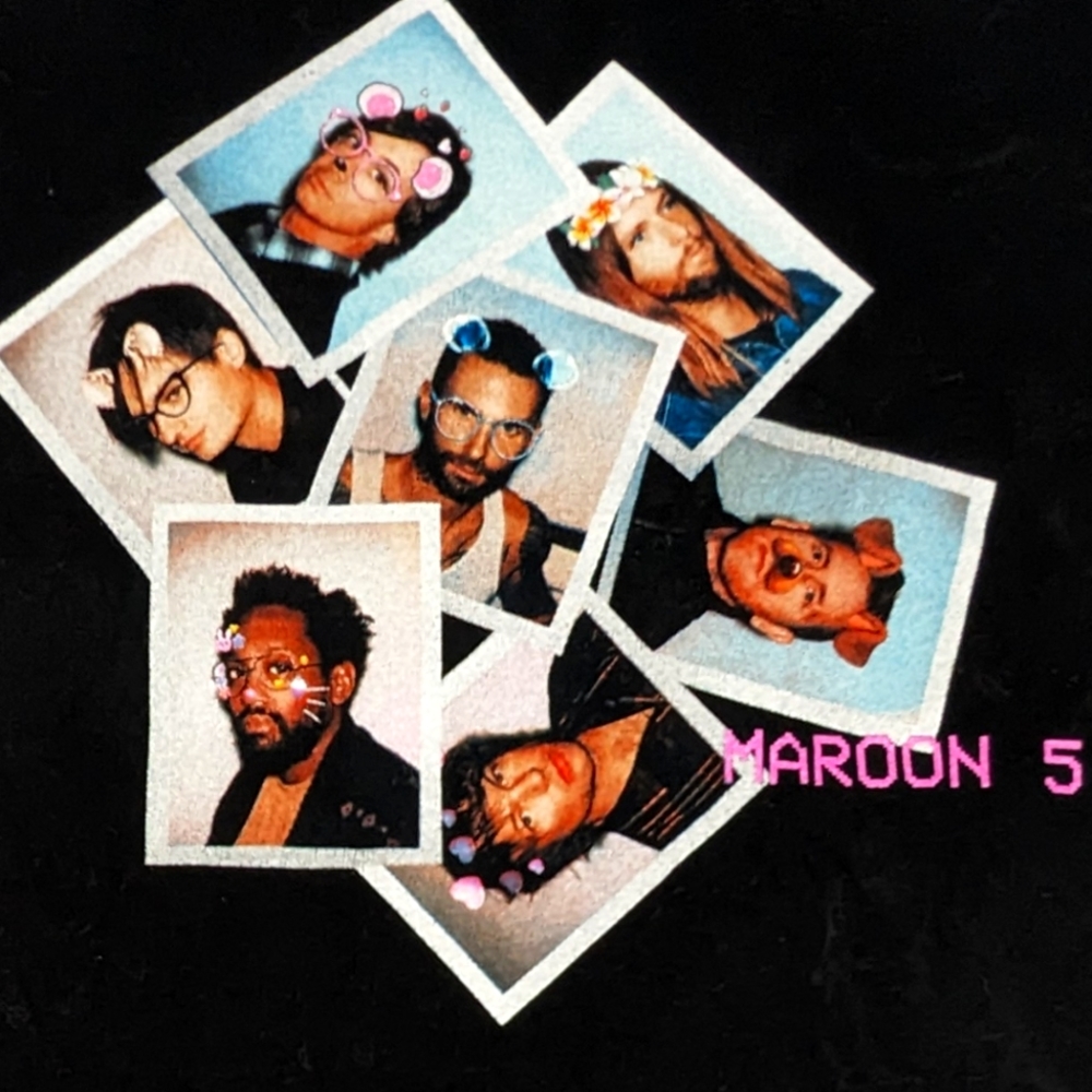 Maroon 5 MA01 Red Pill Blues 2017 Concert Tee Small